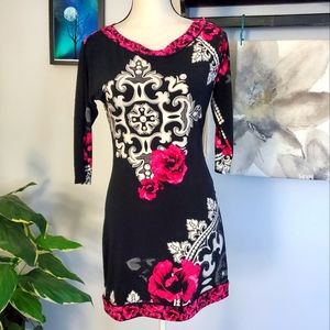 WHITE HOUSE BLACK MARKET liquid knit mini XS